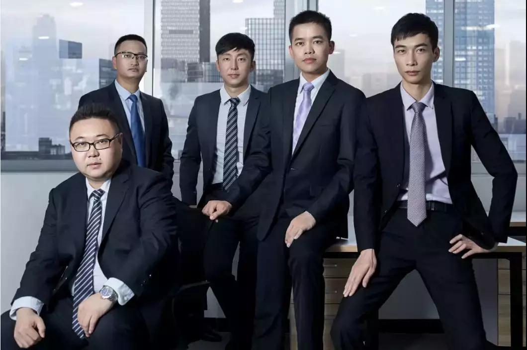快速成长中的易企体系集团以梦为马 将来可期!